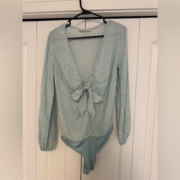 Abercrombie and Fitch Bodysuit - Picture 1 of 4